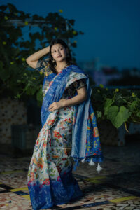 ডিজিটাল প্রিন্ট এর উপর এমব্রয়ডারি কাজ করা